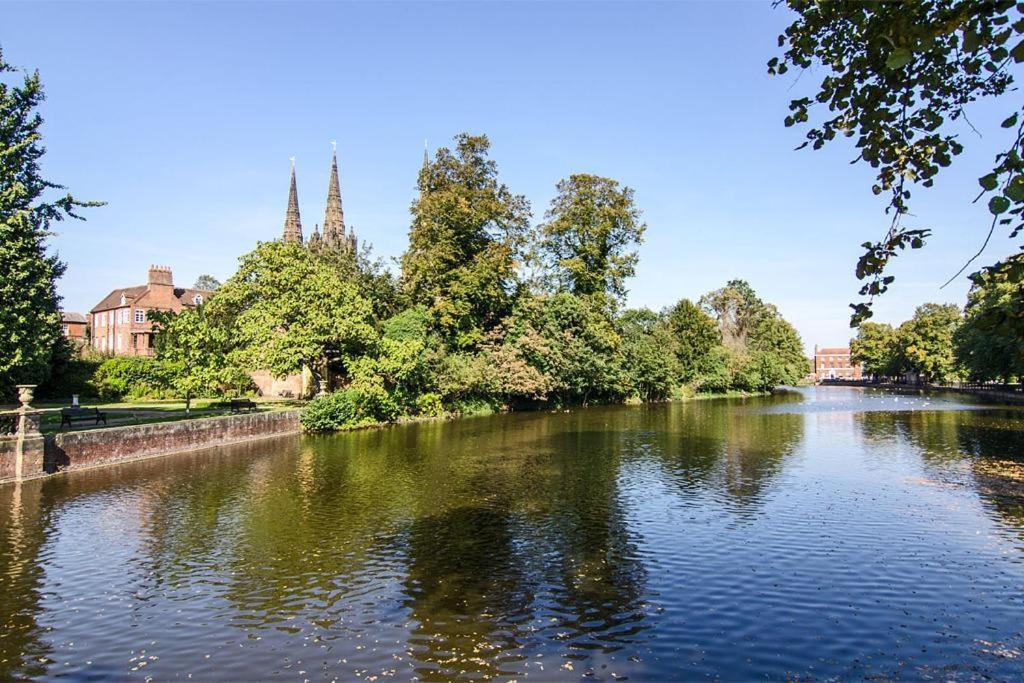 Cosy Lichfield Apartment Dış mekan fotoğraf